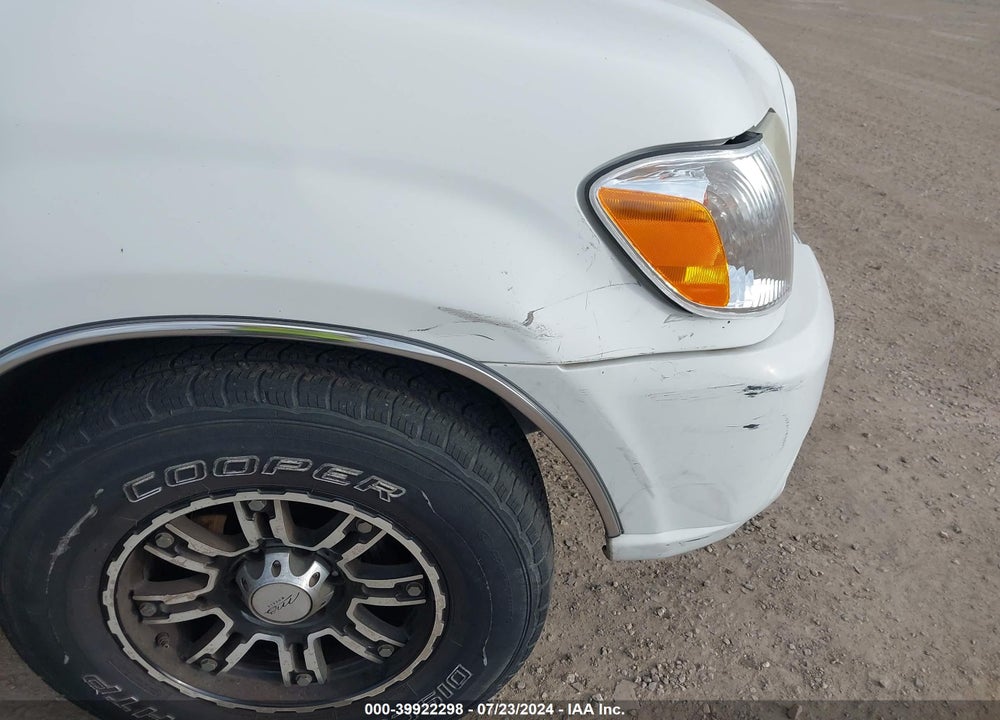 2006 TOYOTA TUNDRA SR5 V8 VIN: 5TBET34106S526807