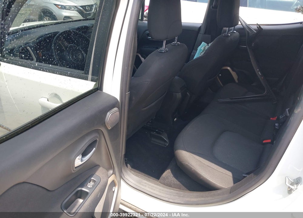 2016 JEEP RENEGADE LATITUDE VIN: ZACCJABT8GPD16032