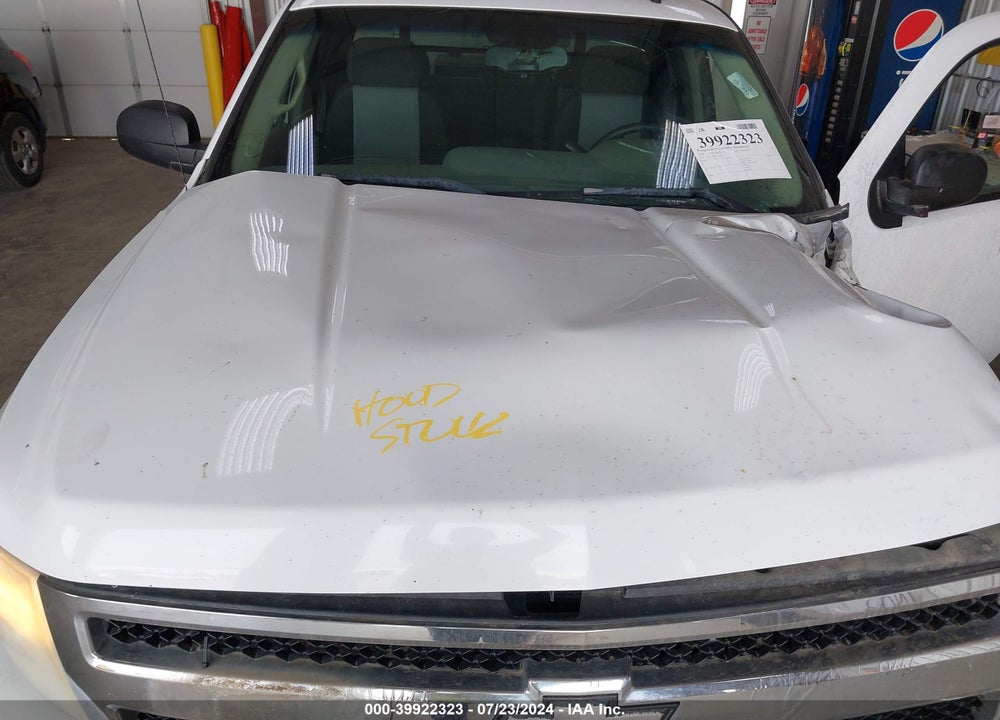 2008 CHEVROLET SILVERADO 1500 WORK TRUCK VIN: 2GCEK190681219439