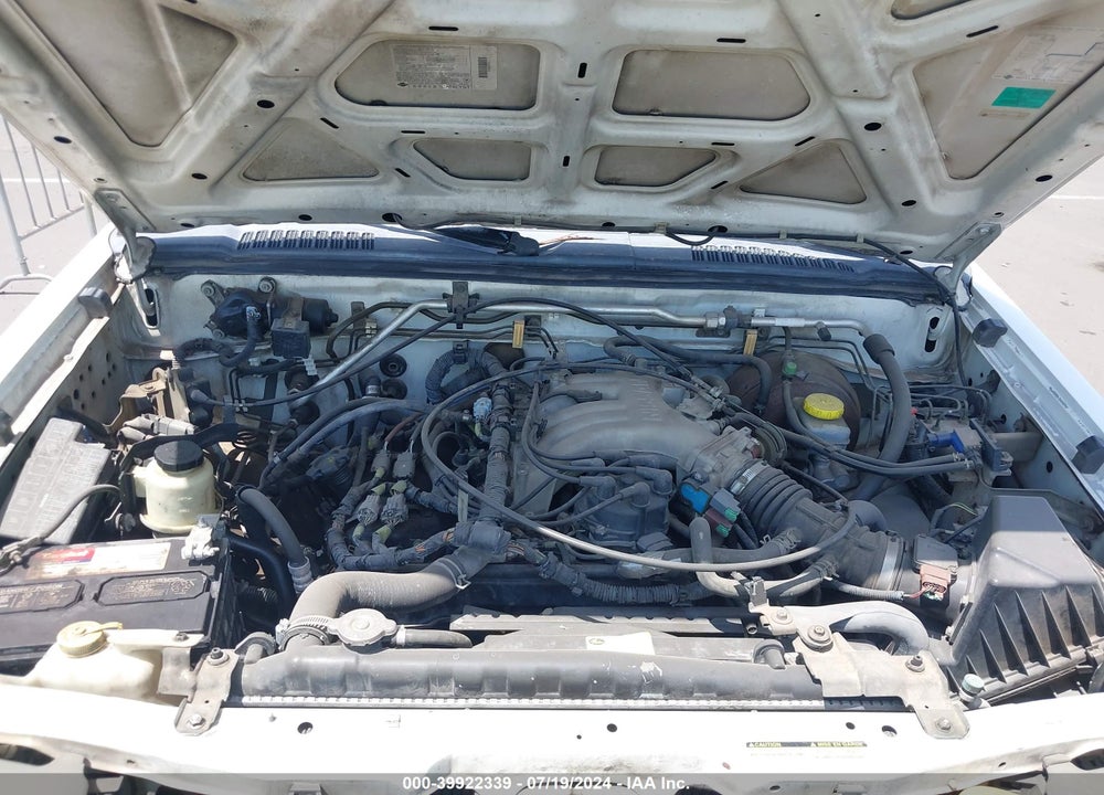 2001 NISSAN XTERRA SE VIN: 5N1ED28T01C513068