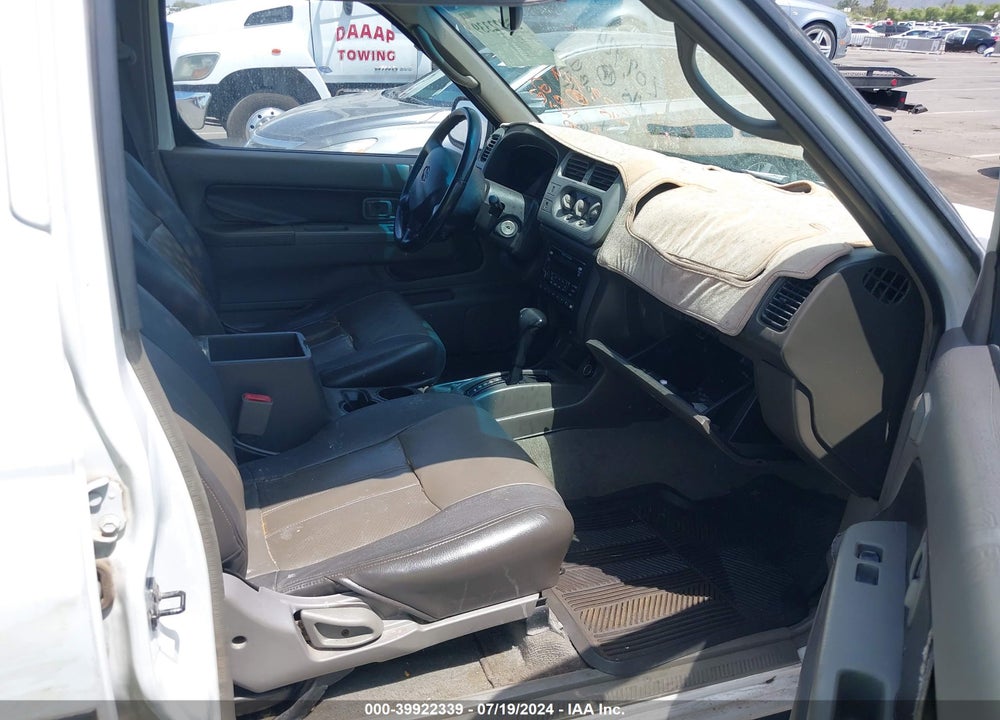 2001 NISSAN XTERRA SE VIN: 5N1ED28T01C513068