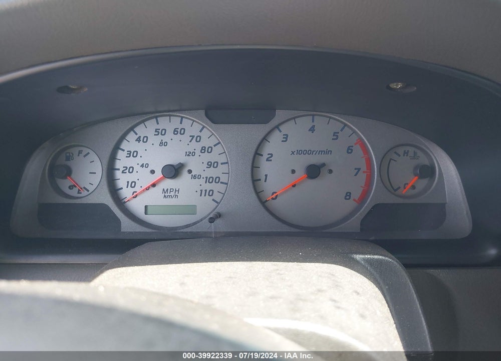 2001 NISSAN XTERRA SE VIN: 5N1ED28T01C513068