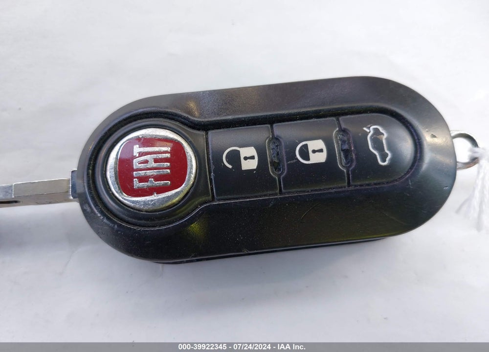 2013 FIAT 500 POP VIN: 3C3CFFAR3DT741929