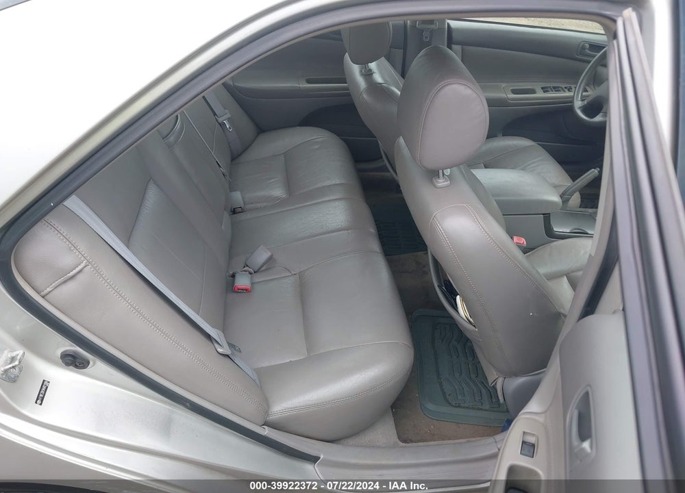 2004 TOYOTA CAMRY LE VIN: 4T1BE32K94U821084