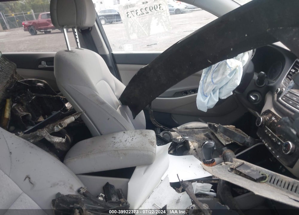 2018 HYUNDAI TUCSON SEL VIN: KM8J3CA47JU734414