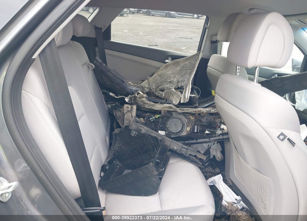 2018 HYUNDAI TUCSON SEL VIN: KM8J3CA47JU734414