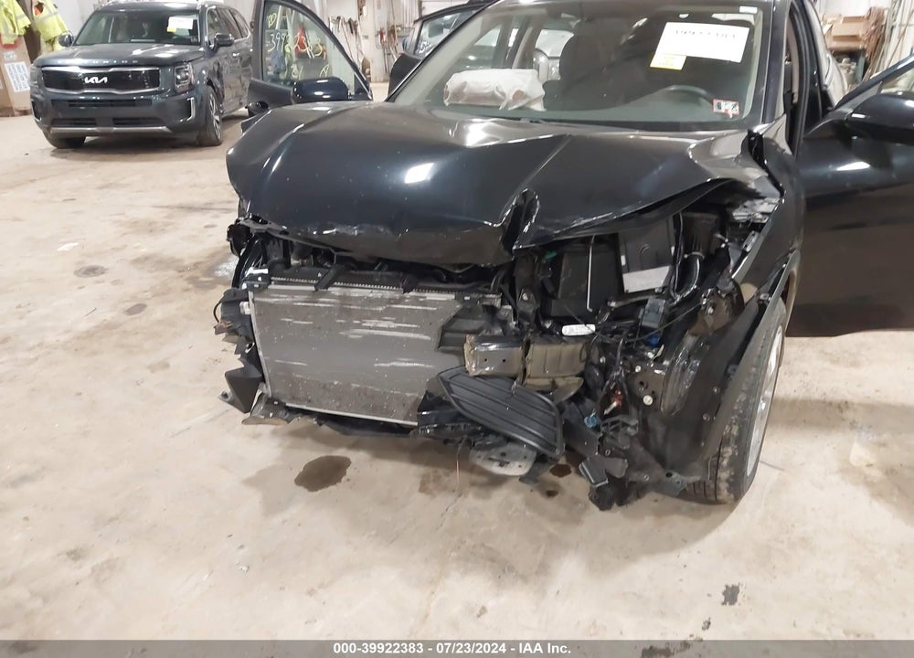 2021 HONDA HR-V AWD LX VIN: 3CZRU6H32MM741292