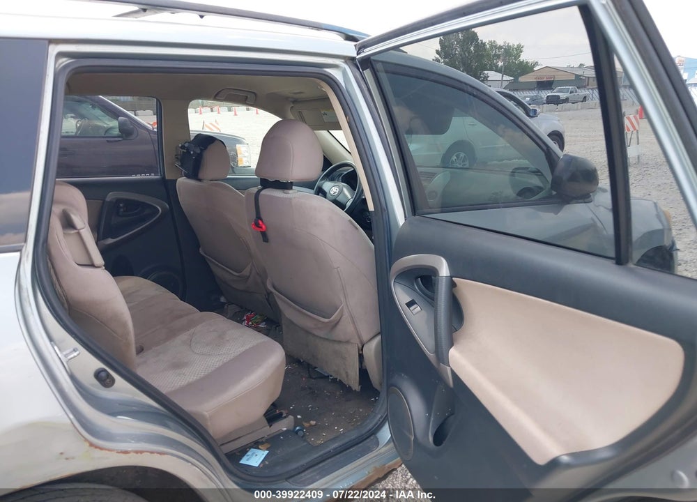 2006 TOYOTA RAV4 BASE V6 VIN: JTMZK35V065003726