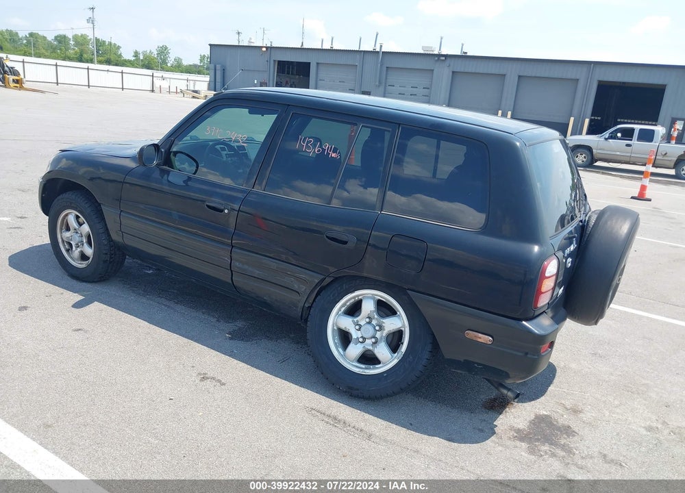 1999 TOYOTA RAV4 VIN: JT3HP10V4X7121233