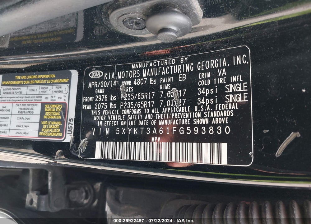 2015 KIA SORENTO LX VIN: 5XYKT3A61FG593830