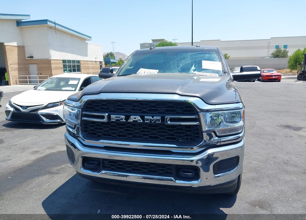 2020 RAM 3500 TRADESMAN  4X4 8' BOX VIN: 3C63R3GL4LG292361