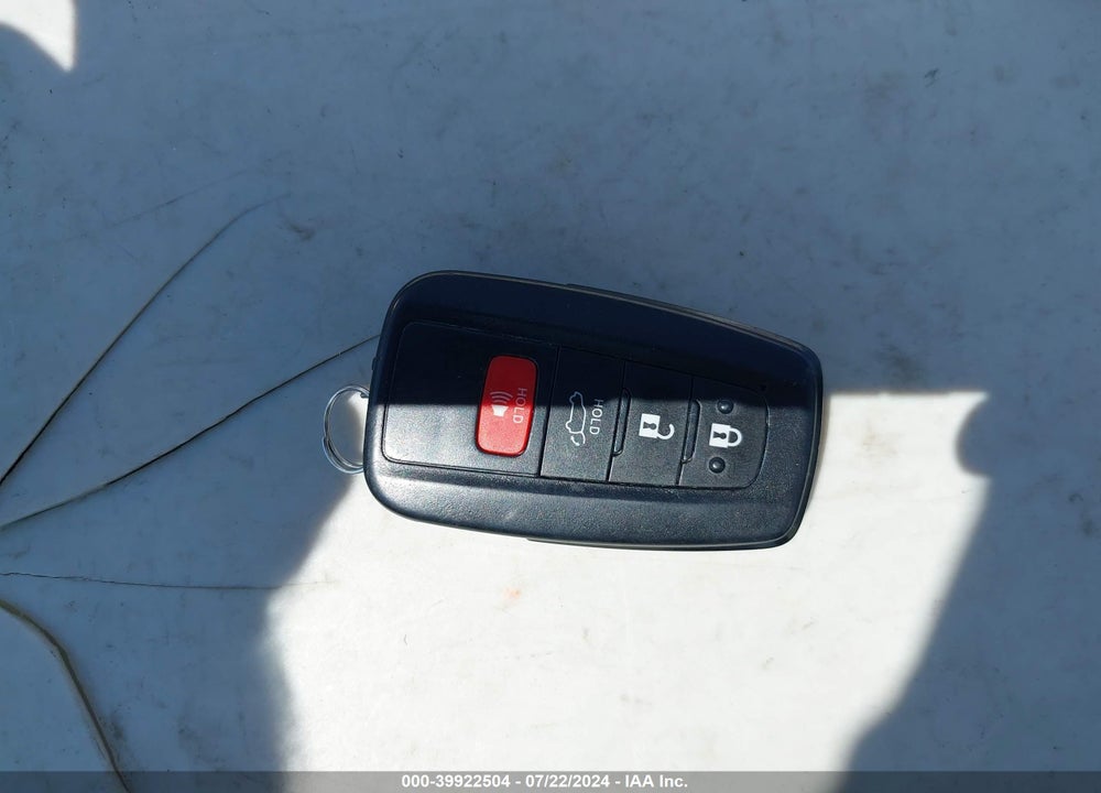 2023 TOYOTA RAV4 HYBRID XLE VIN: JTMRWRFV7PD174034