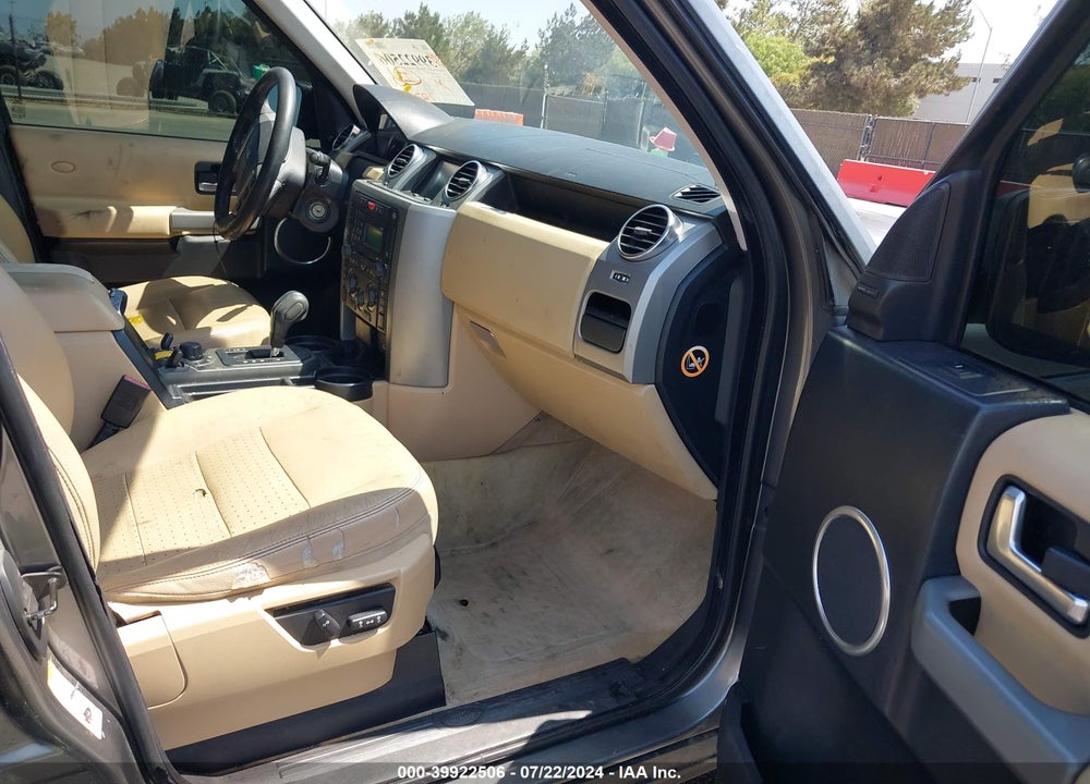 2008 LAND ROVER LR3 V8 SE VIN: SALAE25408A463168