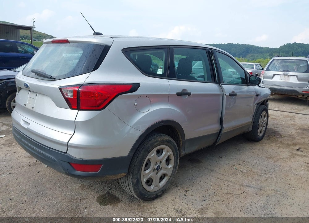 2019 FORD ESCAPE S VIN: 1FMCU0F78KUA96179