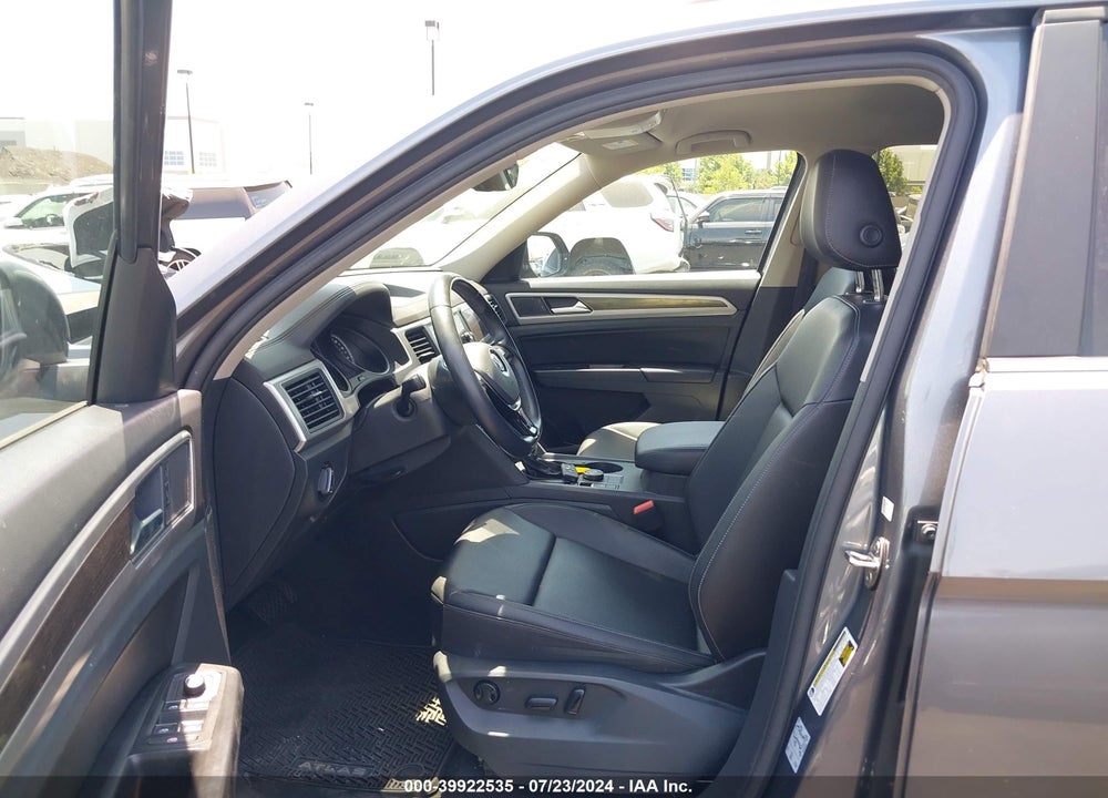 2019 VOLKSWAGEN ATLAS 3.6L V6 SE W/TECHNOLOGY VIN: 1V2UR2CA6KC554263