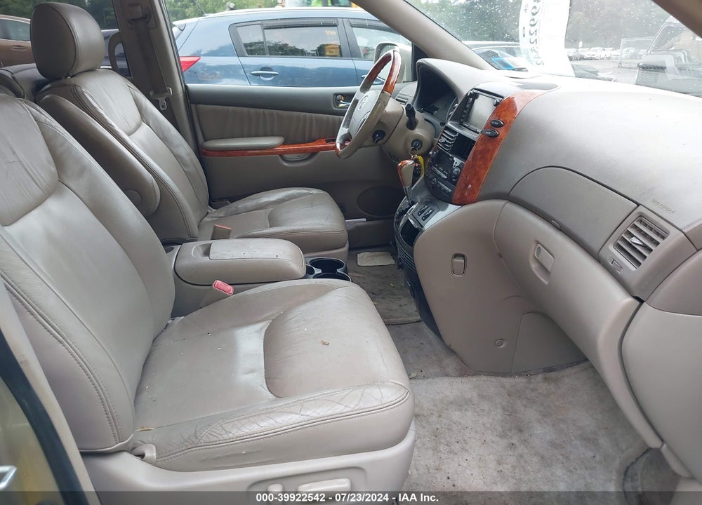 2007 TOYOTA SIENNA XLE LIMITED VIN: 5TDBK22C07S001923
