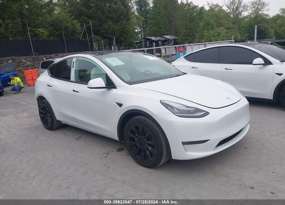 2021 TESLA MODEL Y LONG RANGE DUAL MOTOR ALL-WHEEL DRIVE VIN: 5YJYGDEE0MF119703