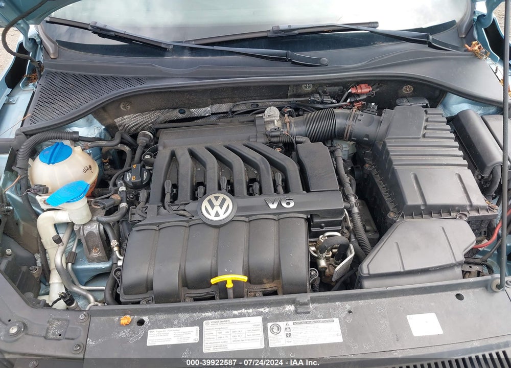 2012 VOLKSWAGEN PASSAT 3.6L V6 SE VIN: 1VWBM7A30CC077305