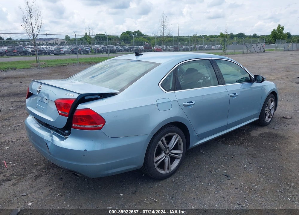 2012 VOLKSWAGEN PASSAT 3.6L V6 SE VIN: 1VWBM7A30CC077305