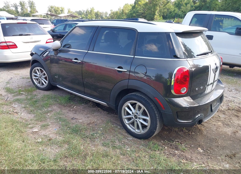 2016 MINI COUNTRYMAN COOPER S VIN: WMWZC5C53GWU00450