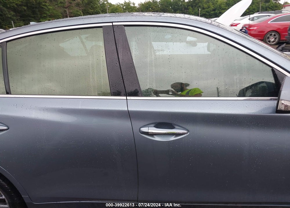 2019 INFINITI Q50 3.0T LUXE VIN: JN1EV7AR4KM552452