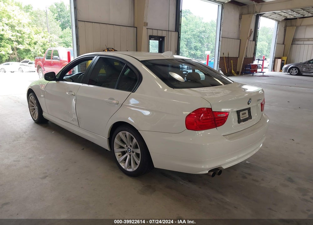 2011 BMW 328I VIN: WBAPH7G59BNM55627