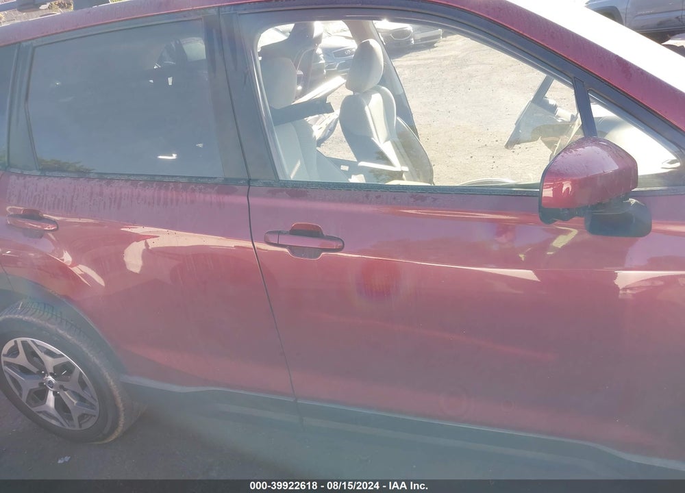 2019 SUBARU FORESTER VIN: JF2SKAGC0KH537689