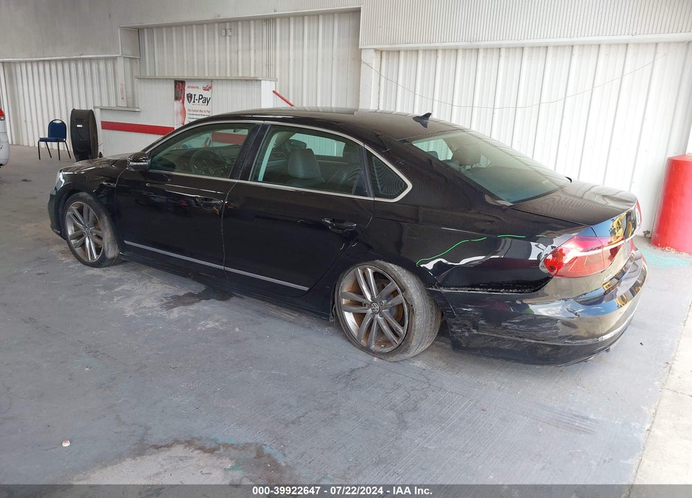 2017 VOLKSWAGEN PASSAT 1.8T R-LINE VIN: 1VWDT7A31HC003216