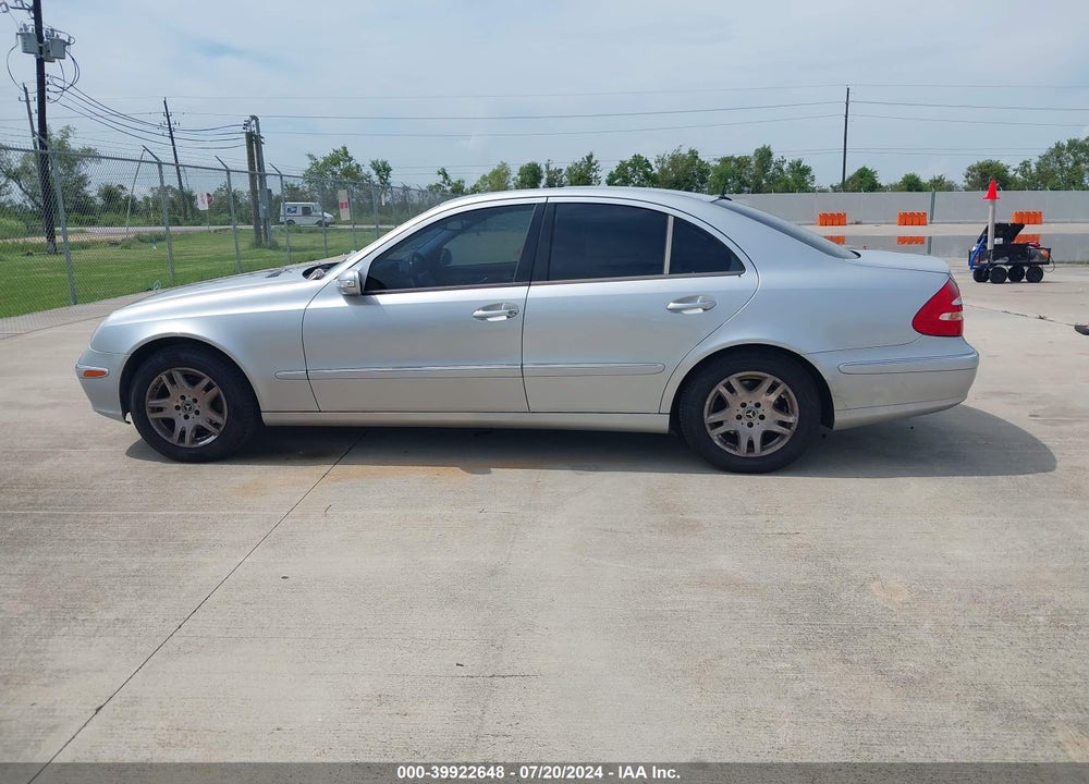 2005 MERCEDES-BENZ E 320 VIN: WDBUF65J75A633342