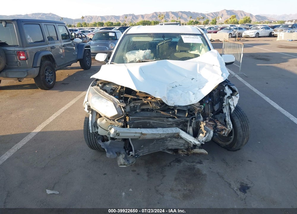 2016 HONDA HR-V LX VIN: 3CZRU5H35GM735162