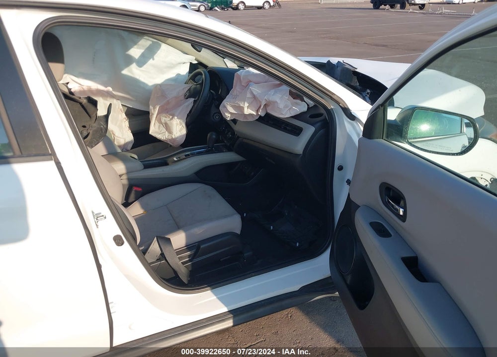 2016 HONDA HR-V LX VIN: 3CZRU5H35GM735162