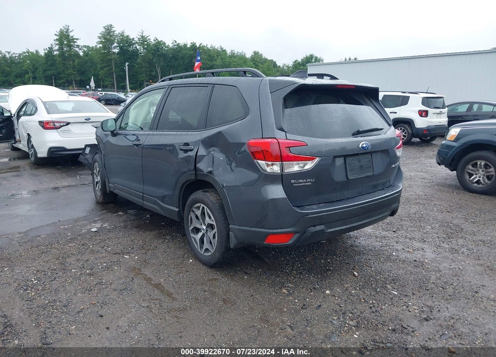 2024 SUBARU FORESTER PREMIUM VIN: JF2SKADC0RH488492