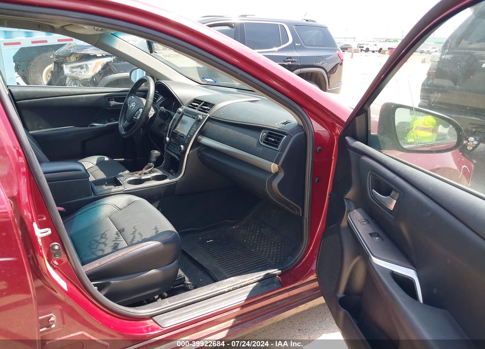 2016 TOYOTA CAMRY SE VIN: 4T1BF1FK5GU515998