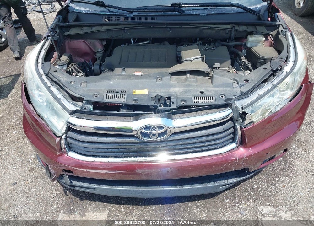 2016 TOYOTA HIGHLANDER XLE V6 VIN: 5TDJKRFH3GS254017