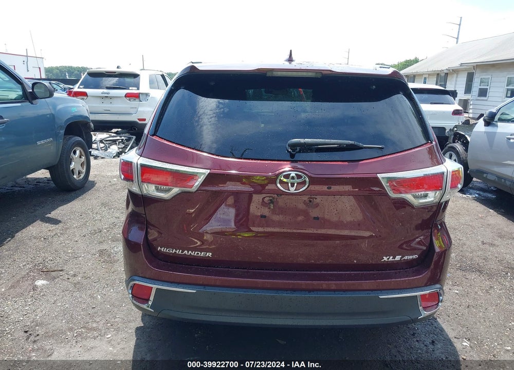 2016 TOYOTA HIGHLANDER XLE V6 VIN: 5TDJKRFH3GS254017