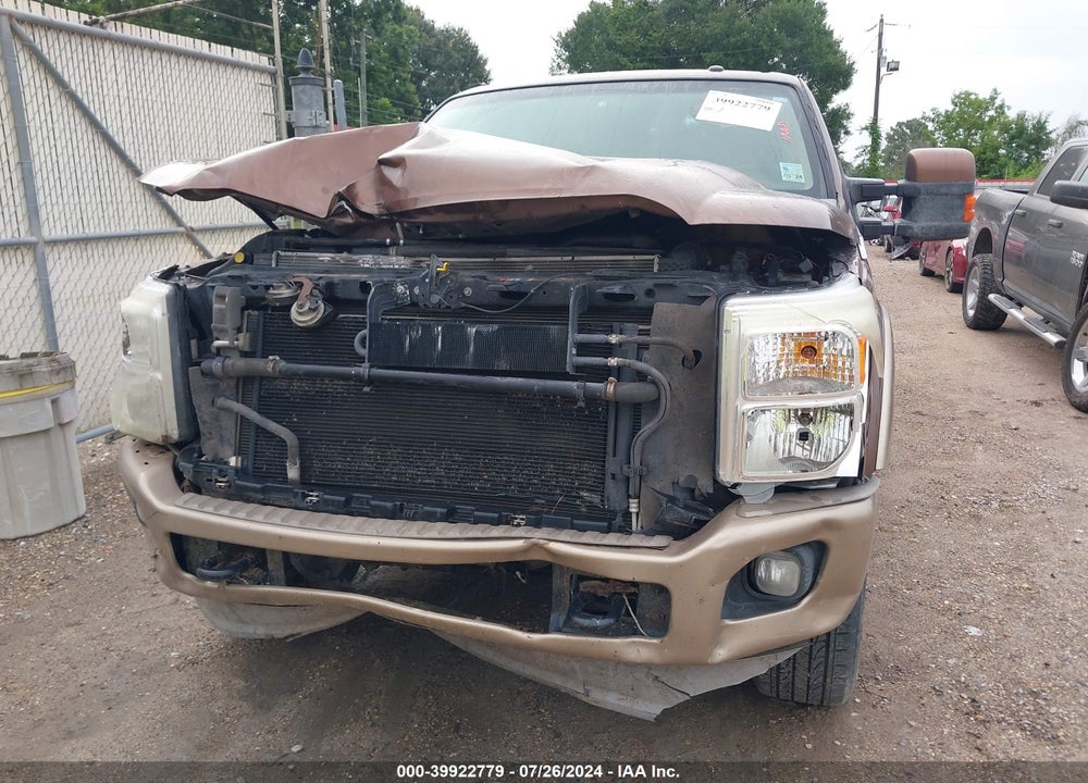 2011 FORD F-250 LARIAT VIN: 1FT7W2BT9BEA72854