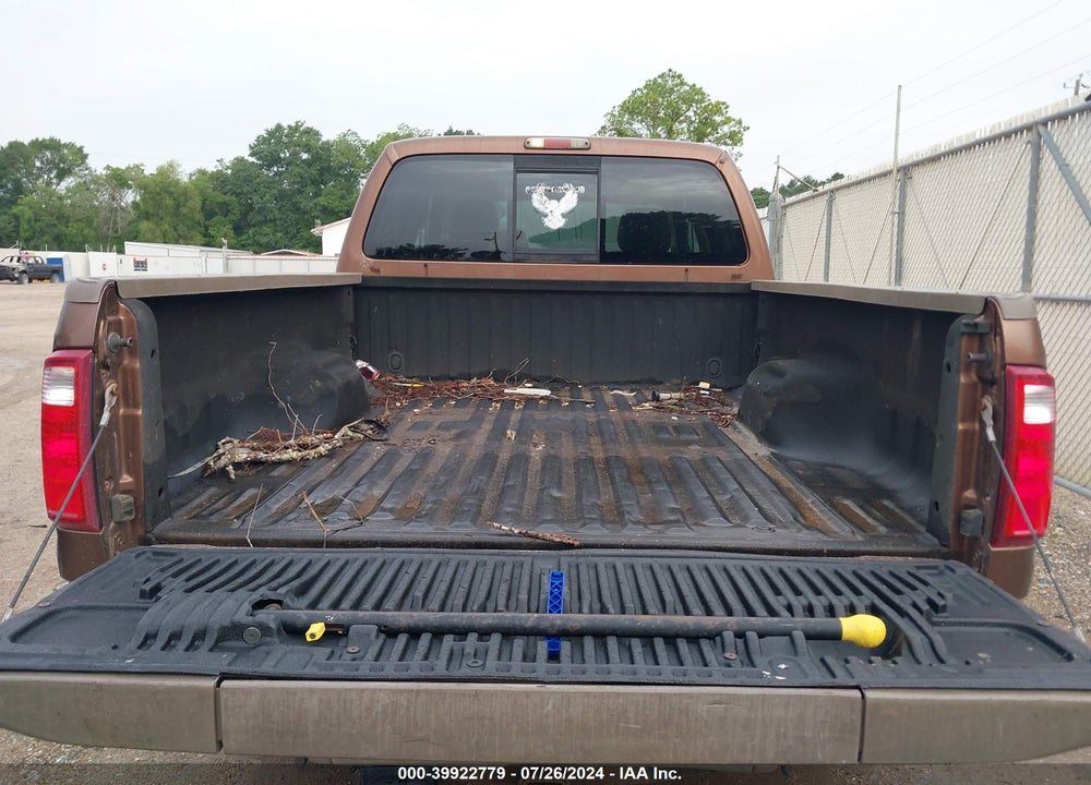 2011 FORD F-250 LARIAT VIN: 1FT7W2BT9BEA72854