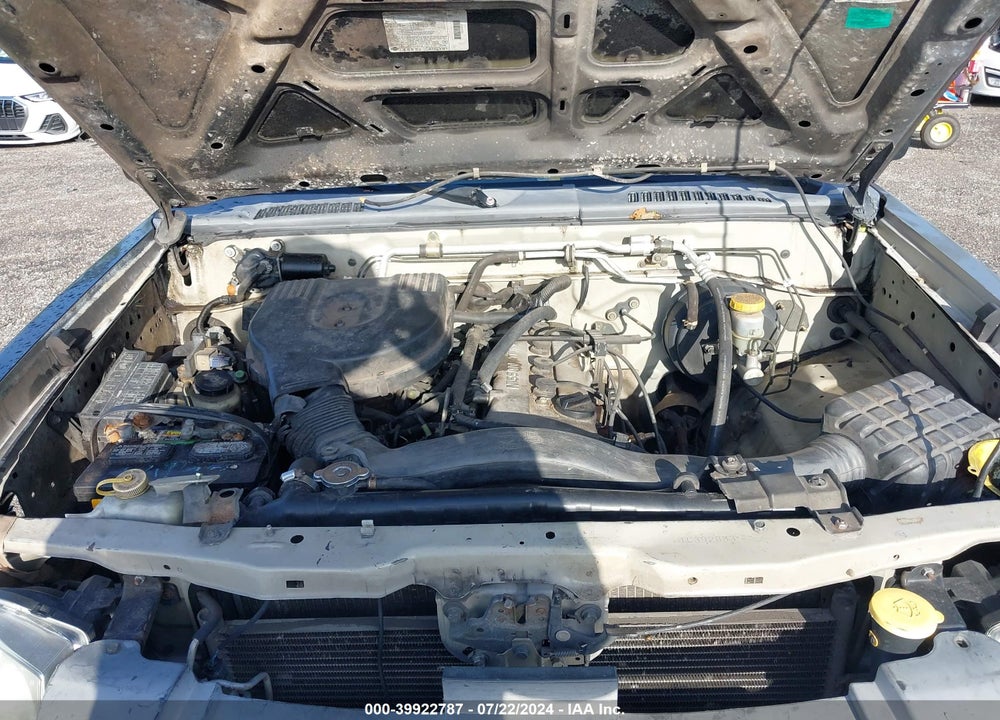 2001 NISSAN FRONTIER XE VIN: 1N6DD26SX1C392833