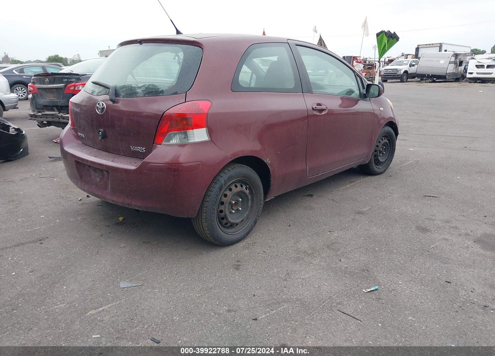 2009 TOYOTA YARIS VIN: JTDJT903095252065