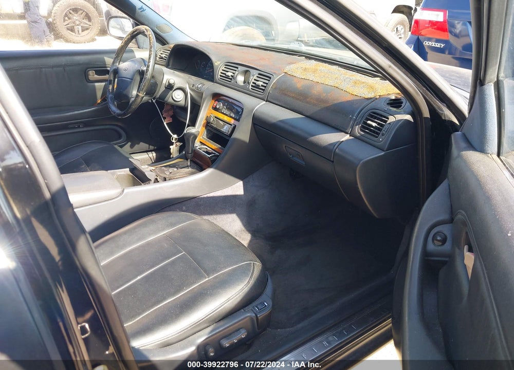 1994 INFINITI J30 VIN: JNKAY21D2RM103094