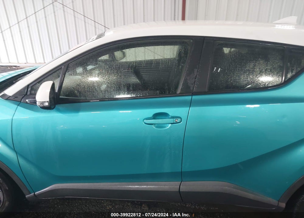 2018 TOYOTA C-HR XLE VIN: JTNKHMBX4J1010640