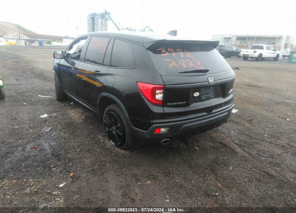 2019 HONDA PASSPORT SPORT VIN: 5FNYF8H29KB027336