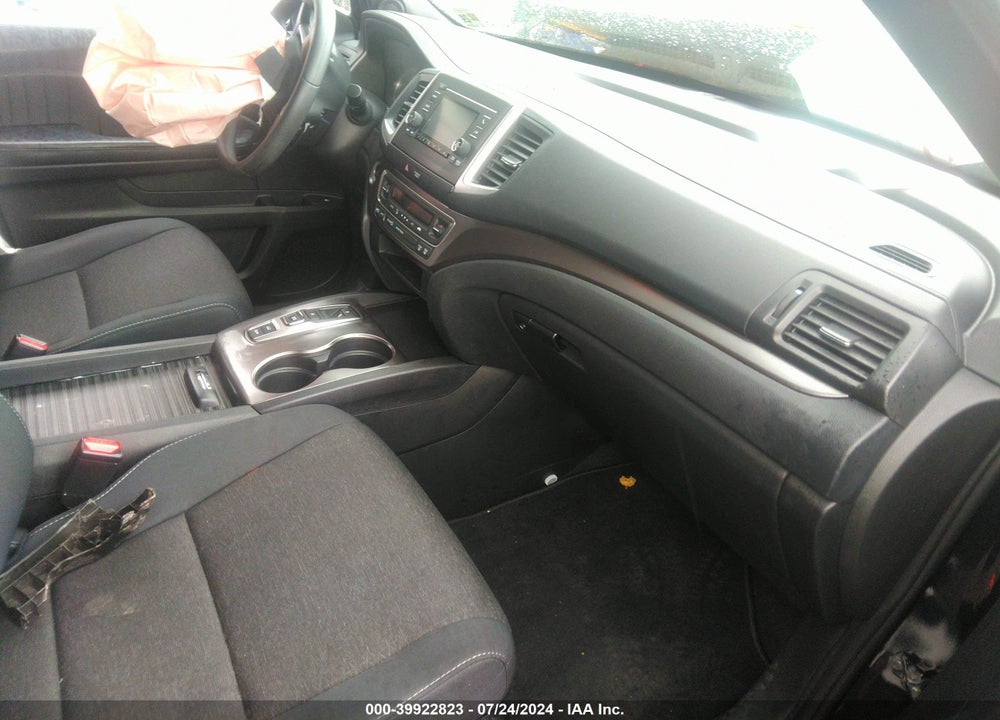 2019 HONDA PASSPORT SPORT VIN: 5FNYF8H29KB027336