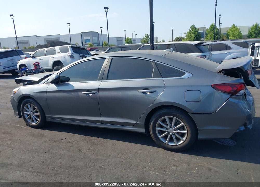 2019 HYUNDAI SONATA SE VIN: 5NPE24AF2KH817924
