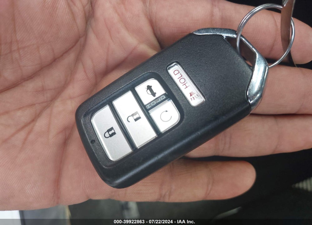 2019 HONDA CIVIC VIN: 19XFC2F8XKE023161