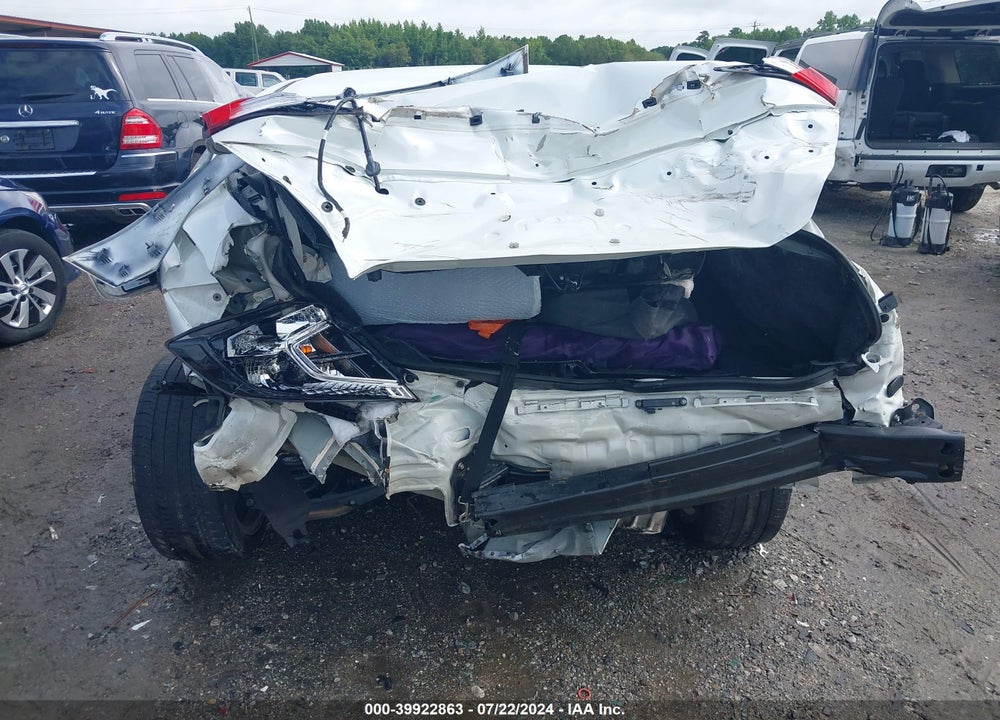2019 HONDA CIVIC VIN: 19XFC2F8XKE023161