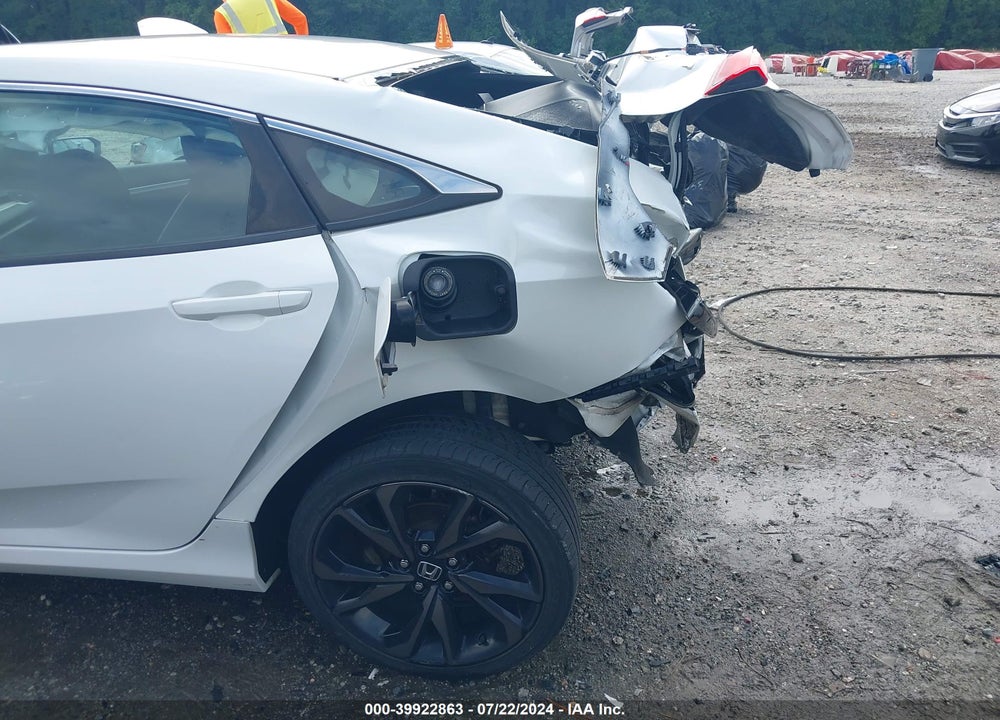 2019 HONDA CIVIC VIN: 19XFC2F8XKE023161