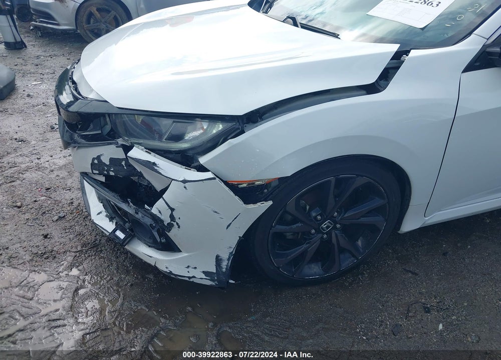2019 HONDA CIVIC VIN: 19XFC2F8XKE023161