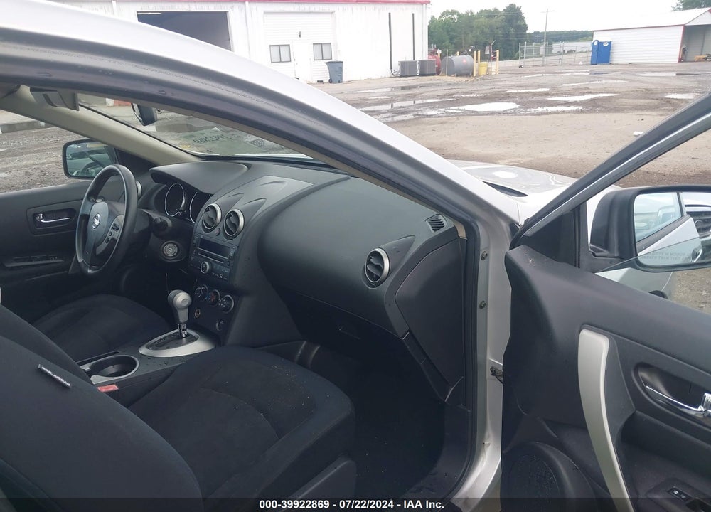 2010 NISSAN ROGUE S VIN: JN8AS5MV7AW146237
