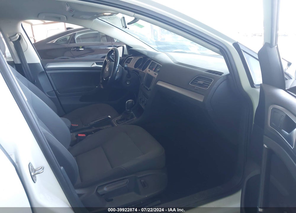 2017 VOLKSWAGEN GOLF S/TSI SE 4-DOOR/TSI SEL 4-DOOR/TSI WOLFSBURG EDITION 4-DOOR VIN: 3VW217AU6HM071161